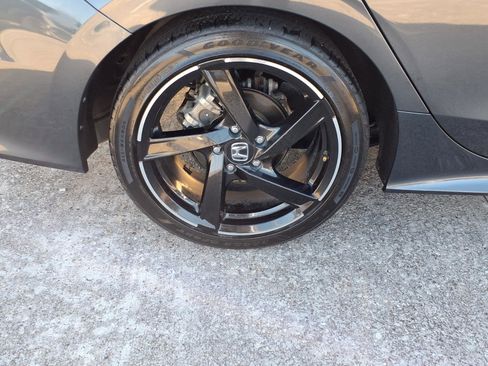 Certified 2025 Honda Civic Sport image 26