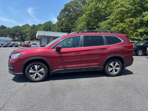 Used 2021 Subaru Ascent Premium w/ Convenience Package AWD/4WD image 3