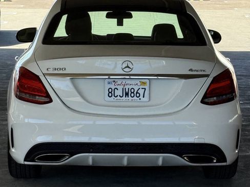 Used 2015 Mercedes-Benz C 300 4MATIC Sedan image 9