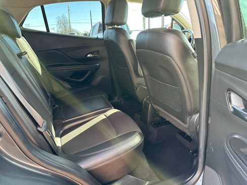 Used 2018 Buick Encore Preferred image 6