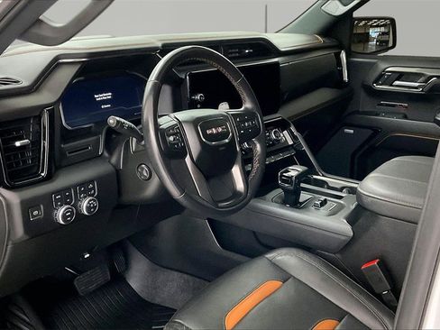 Used 2023 GMC Sierra 1500 AT4 w/ AT4 Premium Package image 17