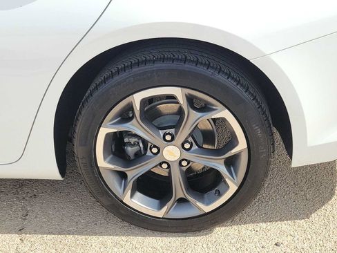 Used 2024 Chevrolet Malibu LT FWD image 12