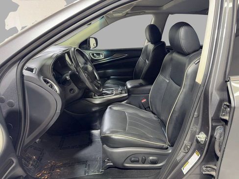 Used 2019 INFINITI QX60 Luxe w/ Essential Package image 9