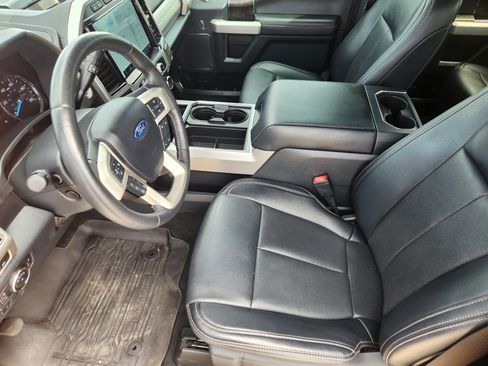 Used 2022 Ford F250 Lariat w/ Lariat Ultimate Package AWD/4WD image 13