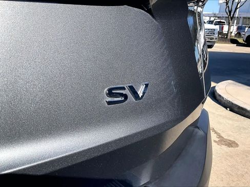 Certified 2023 Nissan Rogue SV image 10