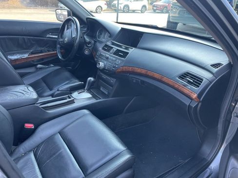 Used 2011 Honda Accord EX-L image 11
