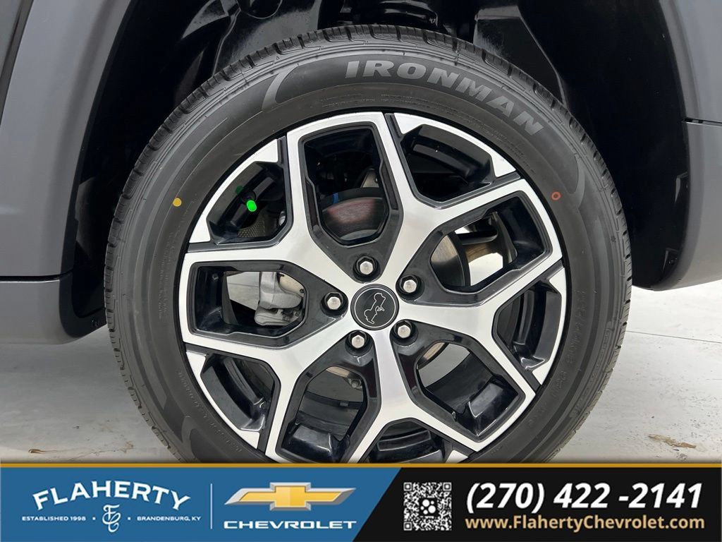Used 2025 Jeep Compass Limited AWD/4WD image 19