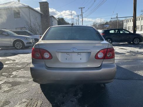 Used 2005 Toyota Corolla CE image 6