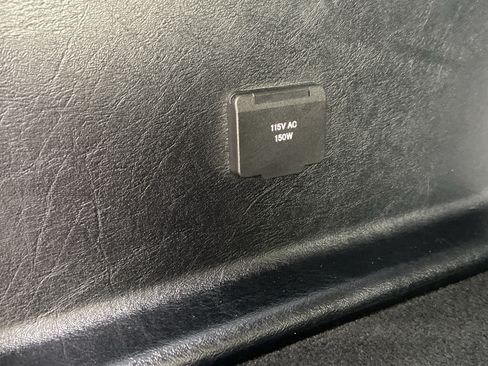 Used 2016 Mercedes-Benz G 63 AMG 4MATIC image 11