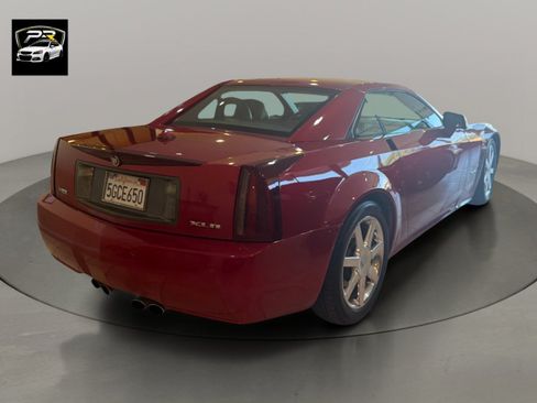 Used 2004 Cadillac XLR RWD image 5