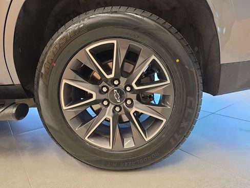 Used 2021 Chevrolet Tahoe Z71 w/ Luxury Package AWD/4WD image 65