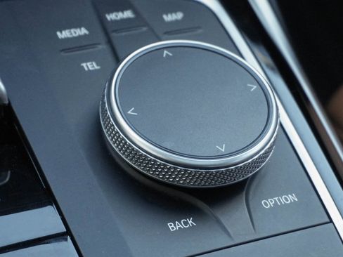 Certified 2023 BMW i4 eDrive35 w/ Premium Package image 23