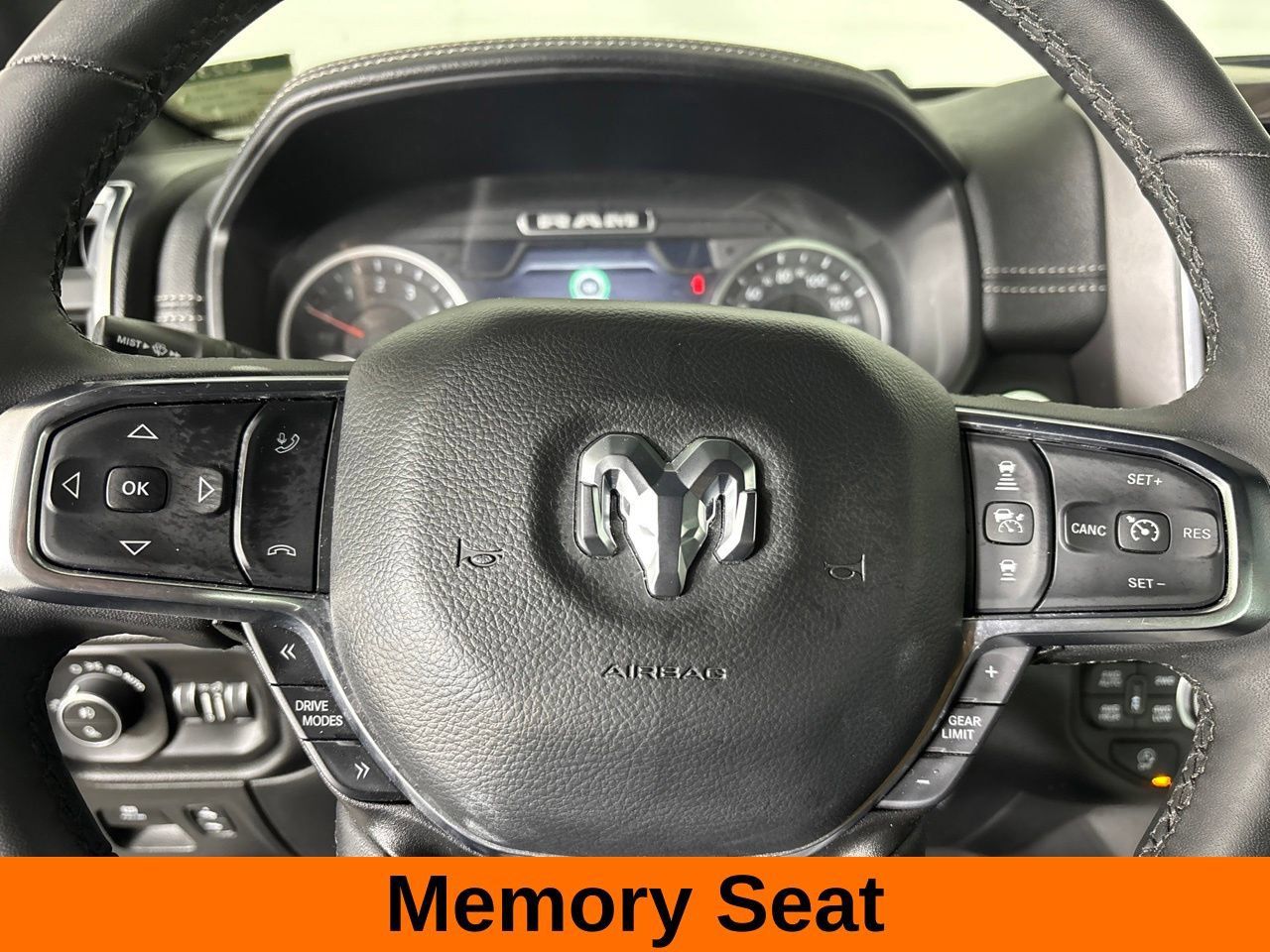 Used 2026 RAM 1500 Laramie AWD/4WD image 18