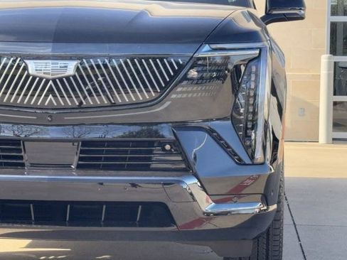 New 2025 Cadillac Escalade IQ Sport 2 image 9