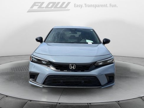 Used 2024 Honda Civic Sport image 3