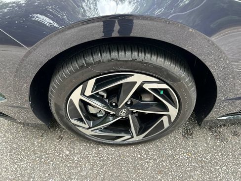 Used 2026 Hyundai Sonata SEL FWD image 12