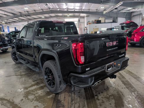 Used 2026 GMC Sierra 1500 Elevation w/ Preferred Package image 4