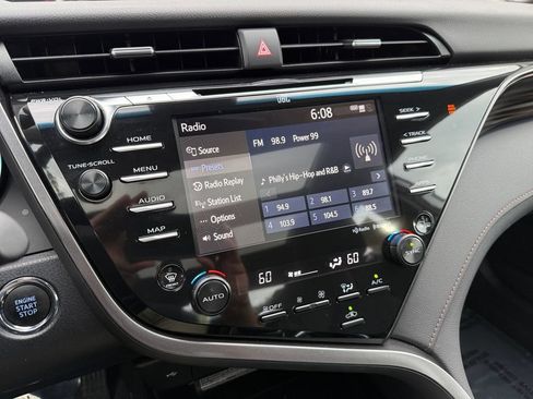 Used 2020 Toyota Camry XLE w/ Driver Assist Package FWD image 20
