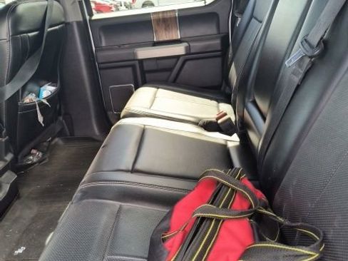 Used 2018 Ford F150 Lariat image 4