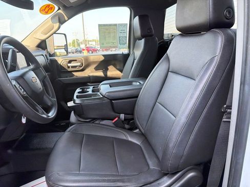 Used 2022 Chevrolet Silverado 2500 W/T w/ WT Convenience Package RWD image 12