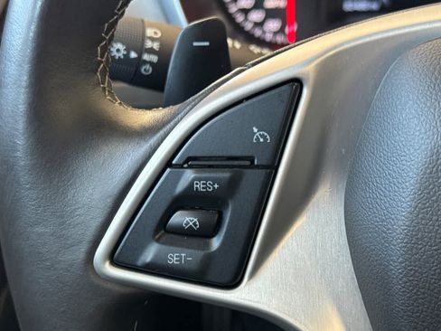 Used 2019 Chevrolet Corvette Stingray Coupe w/ Carbon Flash Badge Package RWD image 23