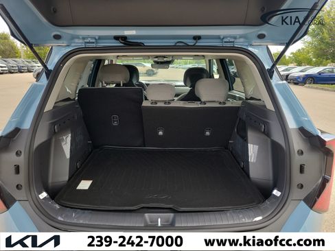 New 2027 Kia Seltos S FWD image 10