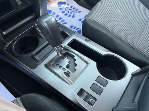 Used 2018 Toyota 4Runner SR5 image 40