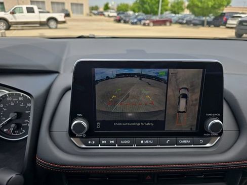 New 2026 Nissan Rogue SV AWD/4WD image 9