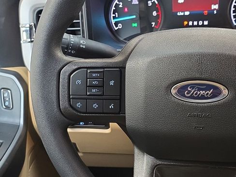 New 2026 Ford F250 XLT w/ FX4 Off-Road Package image 17