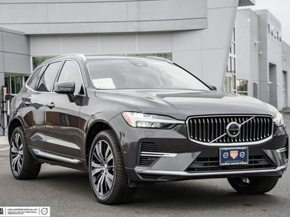 Used 2022 Volvo XC60 T8 Inscription w/ Advanced Package