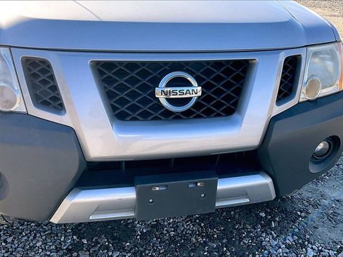 Used 2015 Nissan Xterra PRO-4X w/ Pro-4x Leather Package image 24