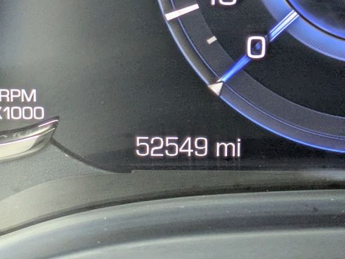 Used 2020 Cadillac Escalade ESV Premium Luxury image 34