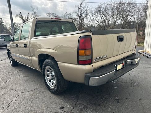 Used 2006 GMC Sierra 1500 SL image 8