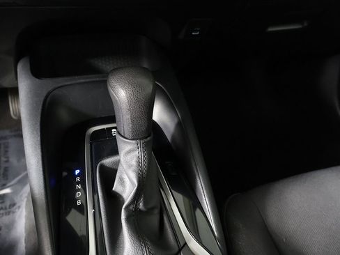 Used 2023 Toyota Corolla LE FWD image 39