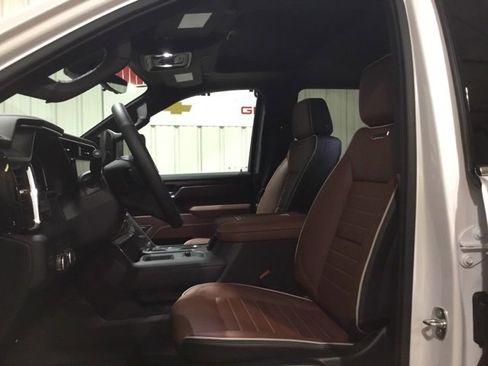 New 2024 GMC Sierra 2500 Denali Ultimate image 42