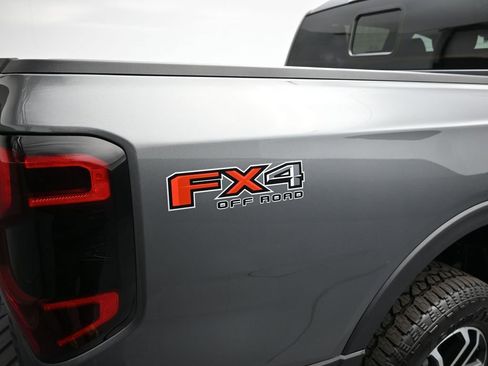 New 2025 Ford Ranger Lariat w/ FX4 Off-Road Package image 10