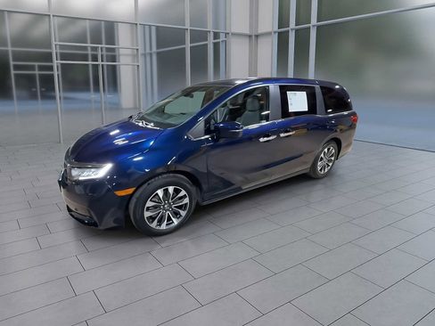 Used 2023 Honda Odyssey EX-L image 4