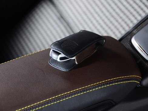 Used 2016 Porsche 911 R image 7