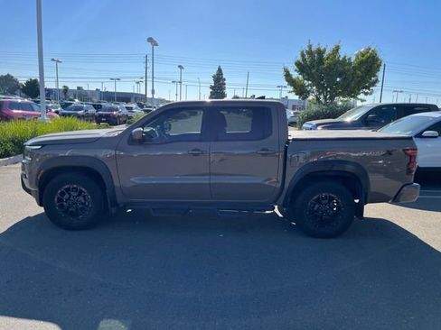 Used 2023 Nissan Frontier Pro-X w/ Pro-X Premium Package RWD image 8