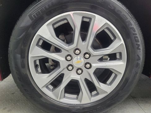 Used 2018 Chevrolet Traverse Premier w/ Driver Confidence II Package image 31