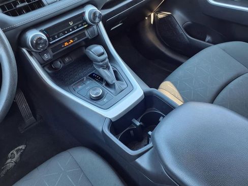 Used 2024 Toyota RAV4 XLE image 16