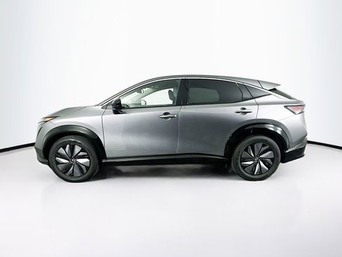 Used 2023 Nissan Ariya FWD image 4