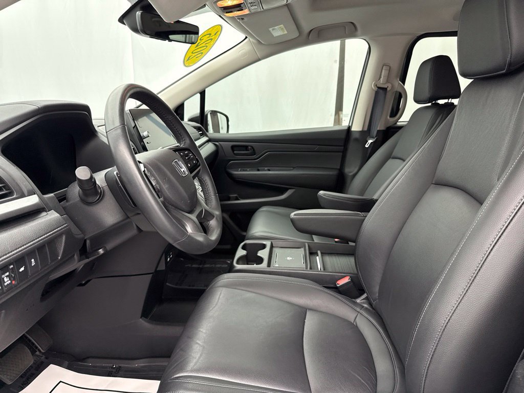 Used 2025 Honda Odyssey EX-L image 16