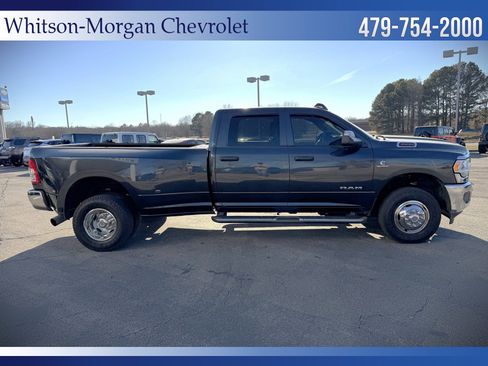 Used 2020 RAM 3500 Tradesman w/ Chrome Appearance Group image 5