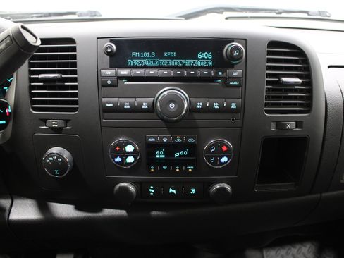 Used 2011 GMC Sierra 1500 SLE w/ Power Tech Package AWD/4WD image 14