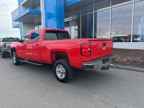 Used 2018 Chevrolet Silverado 2500 W/T w/ Snow Plow Prep Package image 8