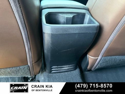 Used 2021 Toyota Tacoma Limited image 28