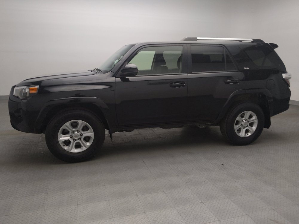 Used 2022 Toyota 4Runner SR5 RWD image 2