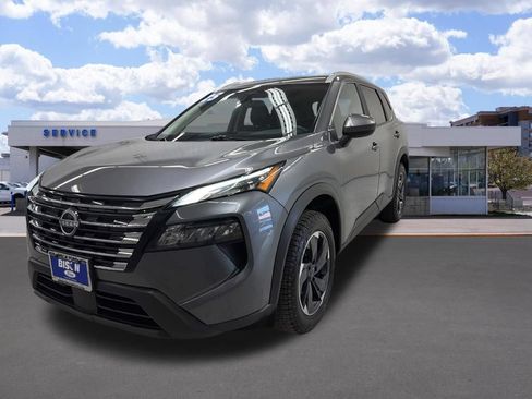 Used 2025 Nissan Rogue SV w/ SV Premium Package AWD/4WD image 7