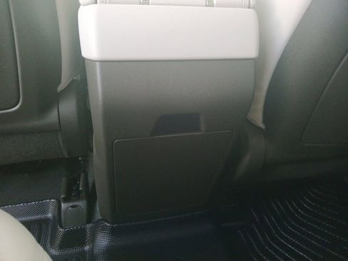 Used 2024 Hyundai Santa Fe Calligraphy image 20